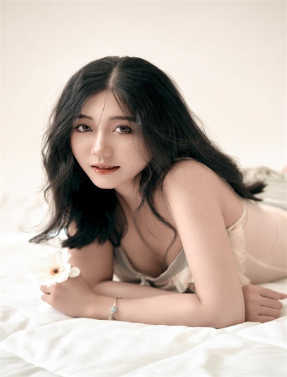 制作特辑：《漂浮夏日的爱恋》讲了什么故事？完整剧情详细介绍